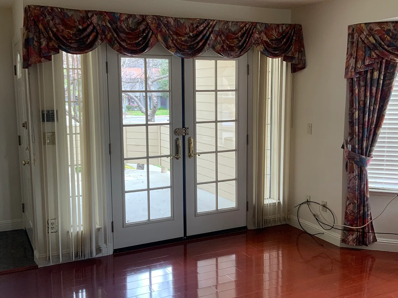 2 bed, 1500 sqft, $1,445 — Photo 4
