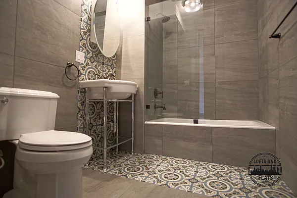 Rented by Lofts and Flats LLC | media 15