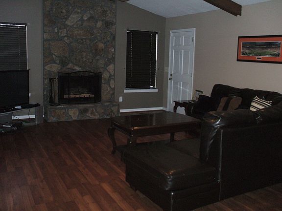 2nd image of 2506 Woodthrush Dr