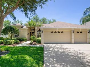 18130 Pheasant Walk Dr, Tampa, FL 33647