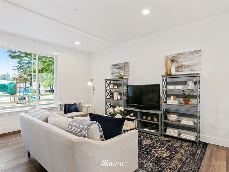 313 E Hazel St Mount Vernon WA Zillow
