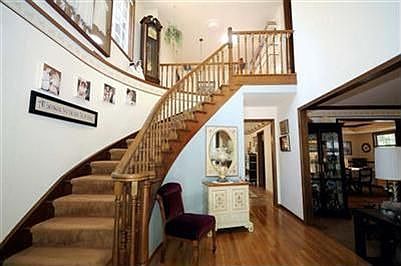 4th image of 1415 Vista Creek Dr