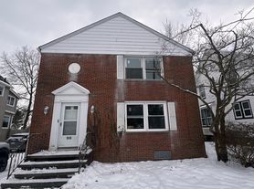 960 Amelia Ave, Akron, OH