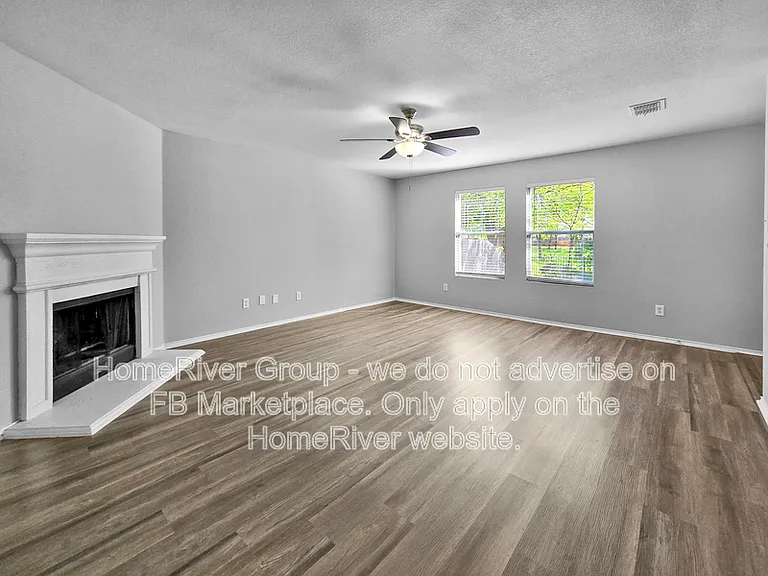 1153 Browntop St — Photo 6