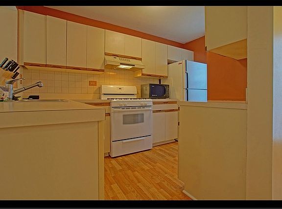 4th image of 1534 Crab Tree Dr