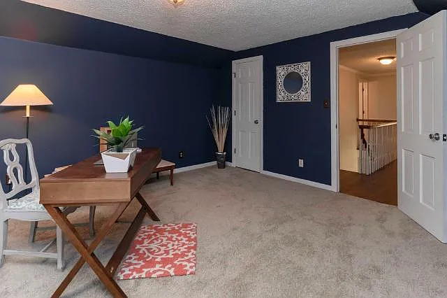 4 bed, 3.5 bath, 2892 sqft, $2,700 — Photo 3