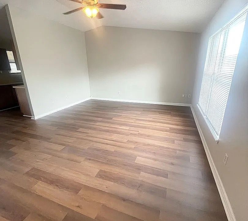 1st image of 7976 Shircliff Dr #1