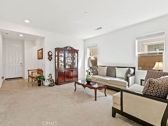 2nd image of 2832 E Howlett Ln