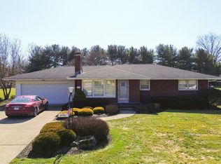 2751 Saginaw Dr, Poland, OH 44514