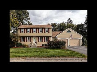 12 Carriage Dr, Lowell, MA 01852