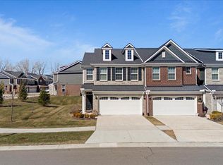 43646 Chancellor, Novi, MI 48375