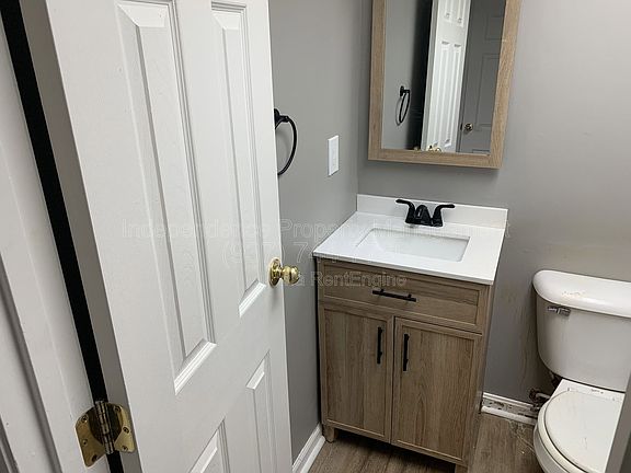 3rd image of 1173 Navaho Dr #A