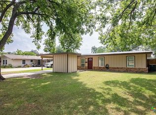 4713 Dahlia Ln, Victoria, TX 77904