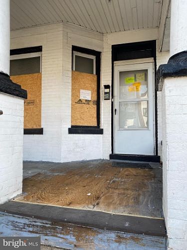 1st image of 42 Atterbury Ave