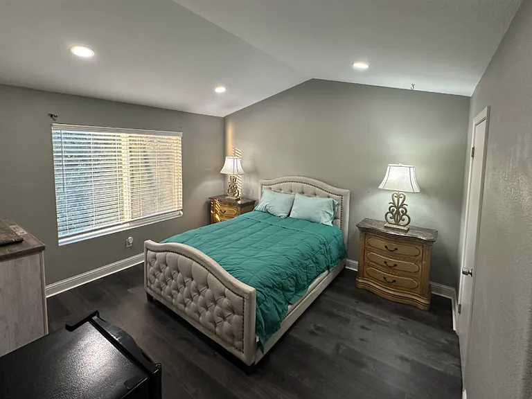 3317 Babson Dr — Photo 4