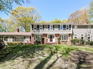 49 Heritage Dr, Warwick, RI 02818