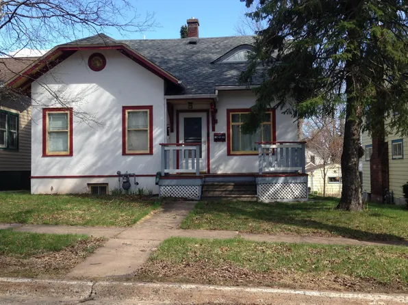 1824 E 10th St, Duluth, MN 55812