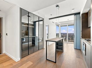 1277 Hornby St #3004, Vancouver, BC V6Z 0G8