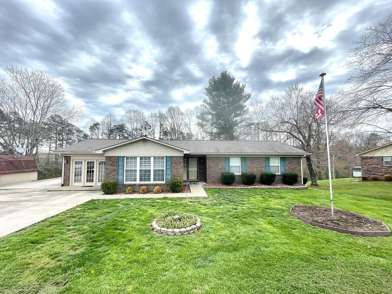 62 Wildwood Ave, London, KY 40744 MLS 23005812 Zillow