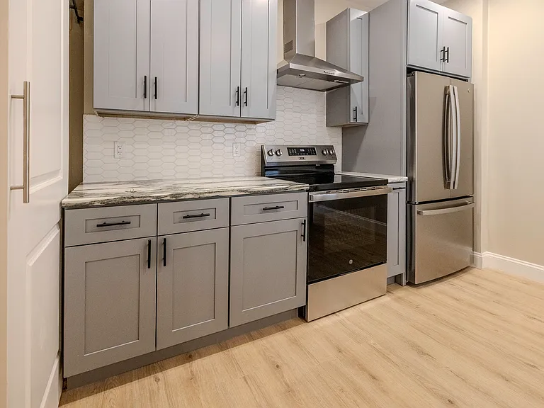 340 Main St #703 — Photo 8