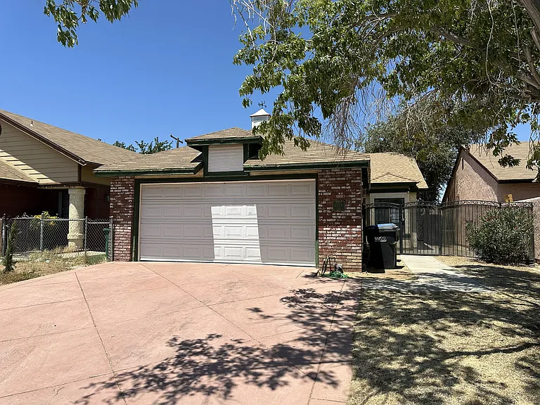 1219 E Avenue R7 — Photo 1