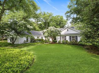 21 Farmstead Rd, Short Hills, NJ 07078