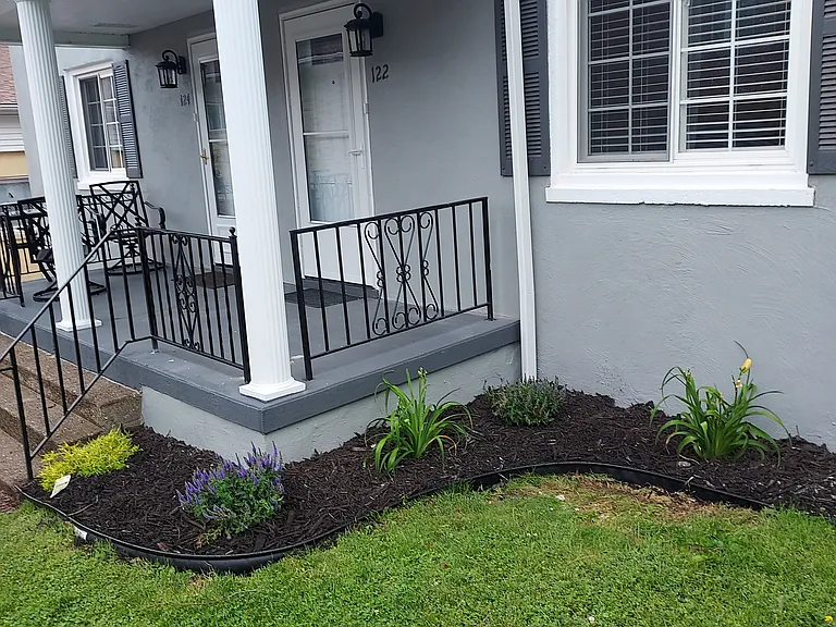 122 Park Ave — Photo 1