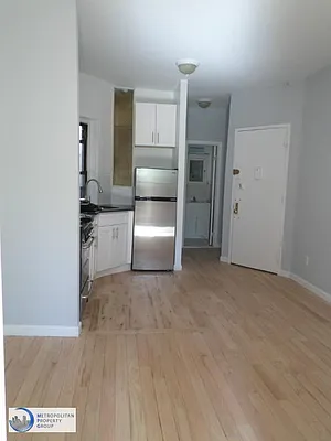 Rented by Metropolitan Property Group | media 30