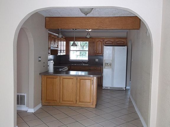 Open Kitchen