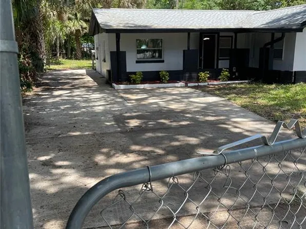 1139 Woodside Dr, Daytona Beach, FL 32117