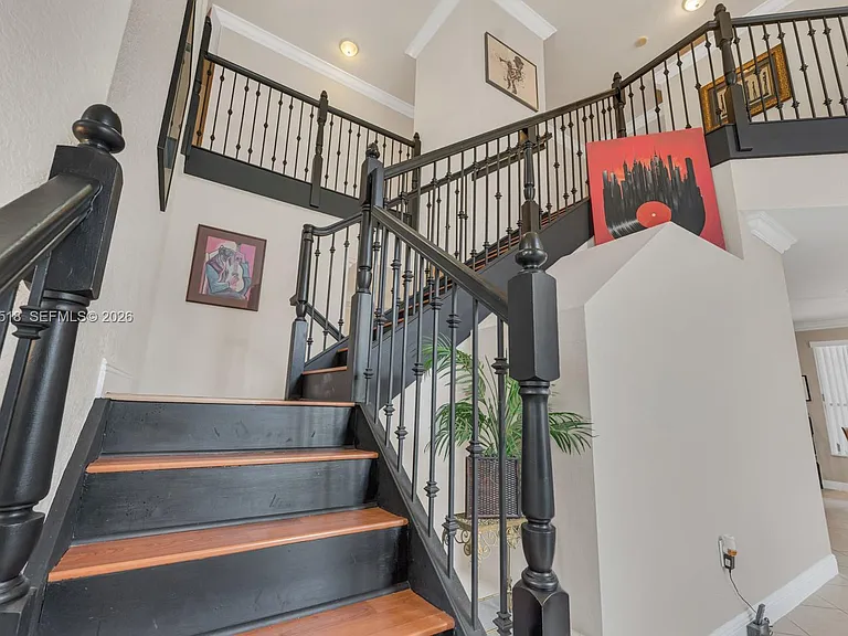 19500 SW 39th Ct — Photo 16