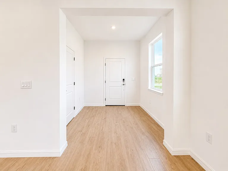 4458 River Beacon Blvd — Photo 7