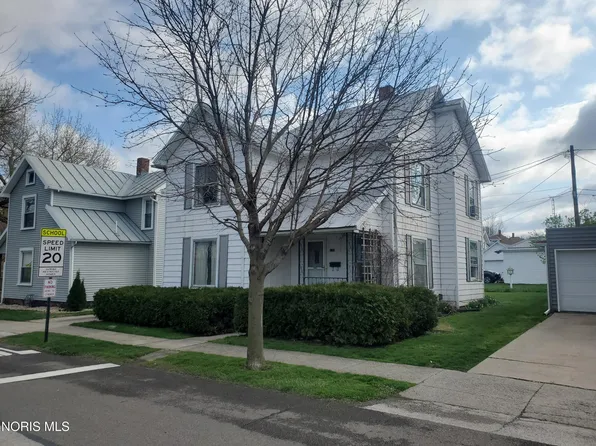 131 N Hazel St, Upper Sandusky, OH 43351