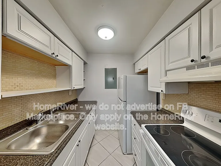 3065 George Mason Ave #E2B — Photo 6