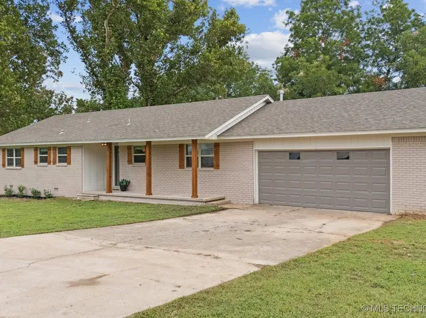 14615 W 17th St, Sand Springs, OK 74063