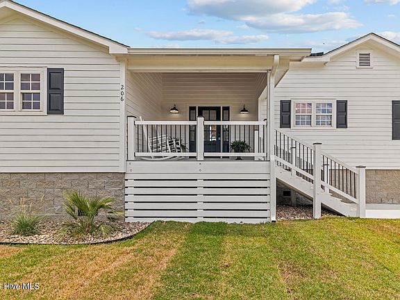 3rd image of 206 Goose Creek Loop Road