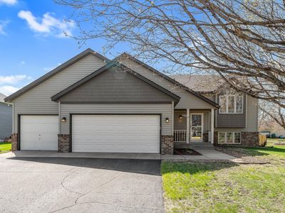 6417 Neddersen Pkwy, Minneapolis, MN, 55445