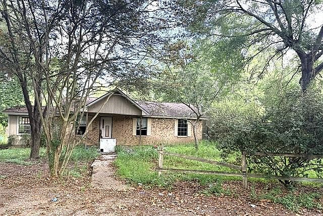 1st image of 58 Roy Webb Rd