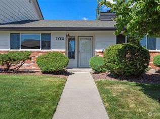 102 Quail Run Blvd, Wenatchee, WA 98801