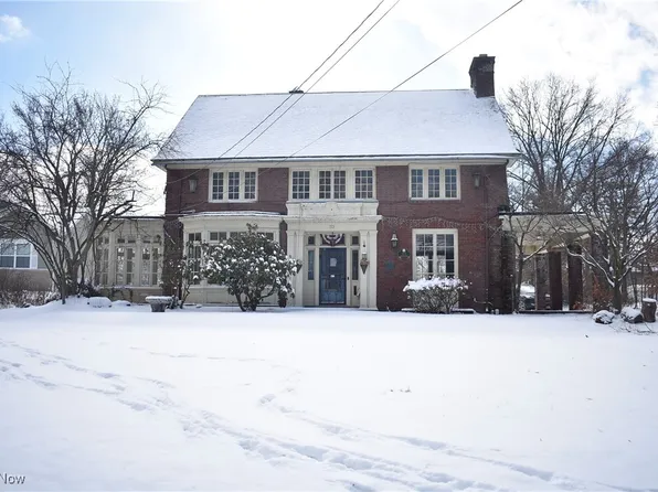 373 Redondo Rd, Youngstown, OH 44504