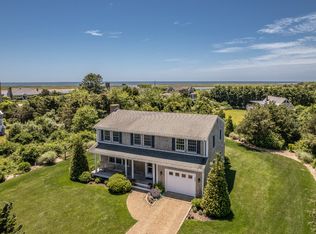 102 Edgartown Bay Rd, Edgartown, MA 02539