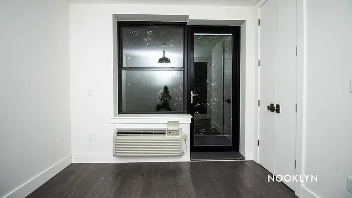 Rented by Nooklyn NYC LLC | media 12