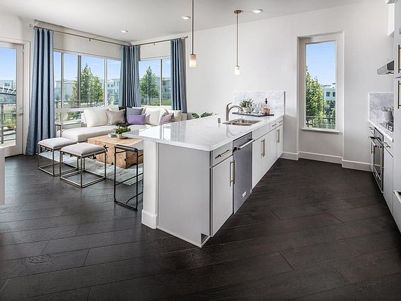 4th image of 382 Llano De Los Robles Ave #4