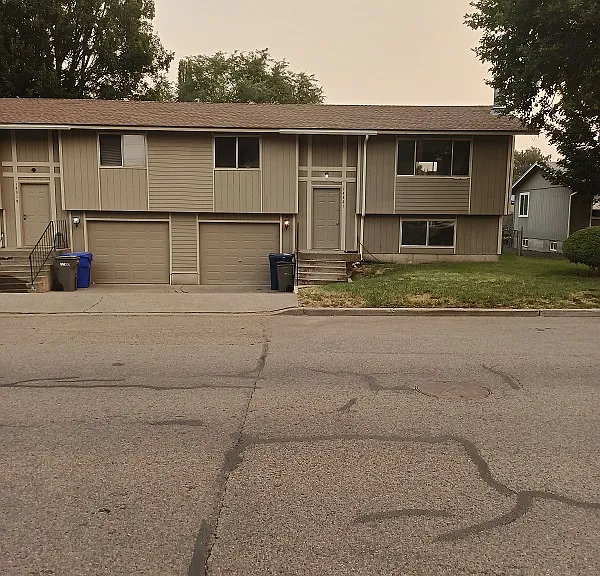 14321 E 8th Ave — Photo 1