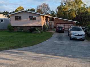 601 Big Bay Point Rd, Barrie, ON L4N3Z9