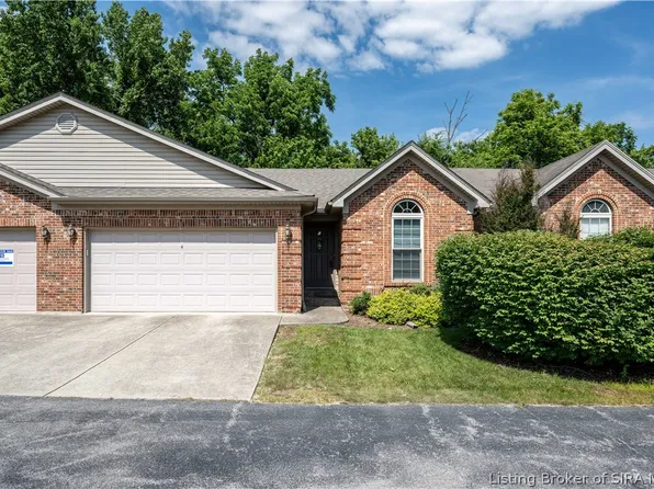 807 S Indiana Avenue #6, Sellersburg, IN 47172