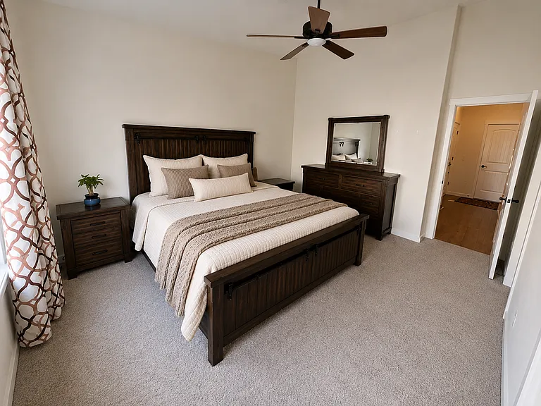 3927 Ivy Hill Dr — Photo 15