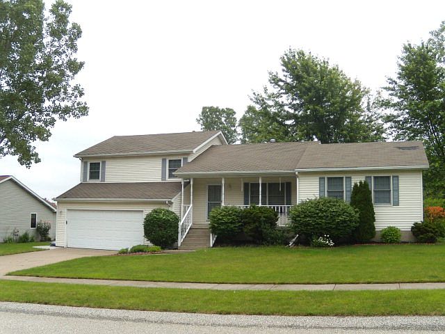 1st image of 4009 Pinelawn Dr