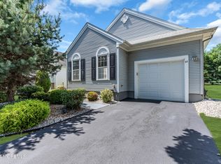 37 Gabriella Cir, Manchester, NJ 08759