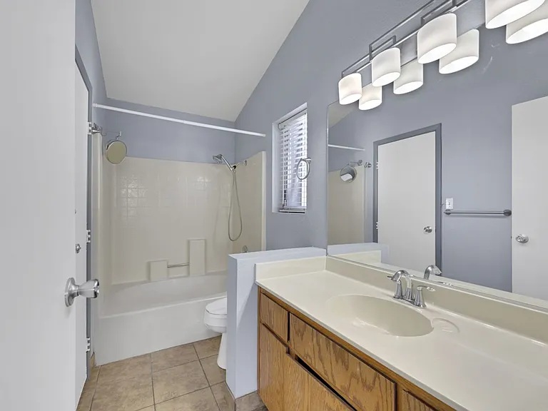 2826 Scotch Heather St — Photo 13
